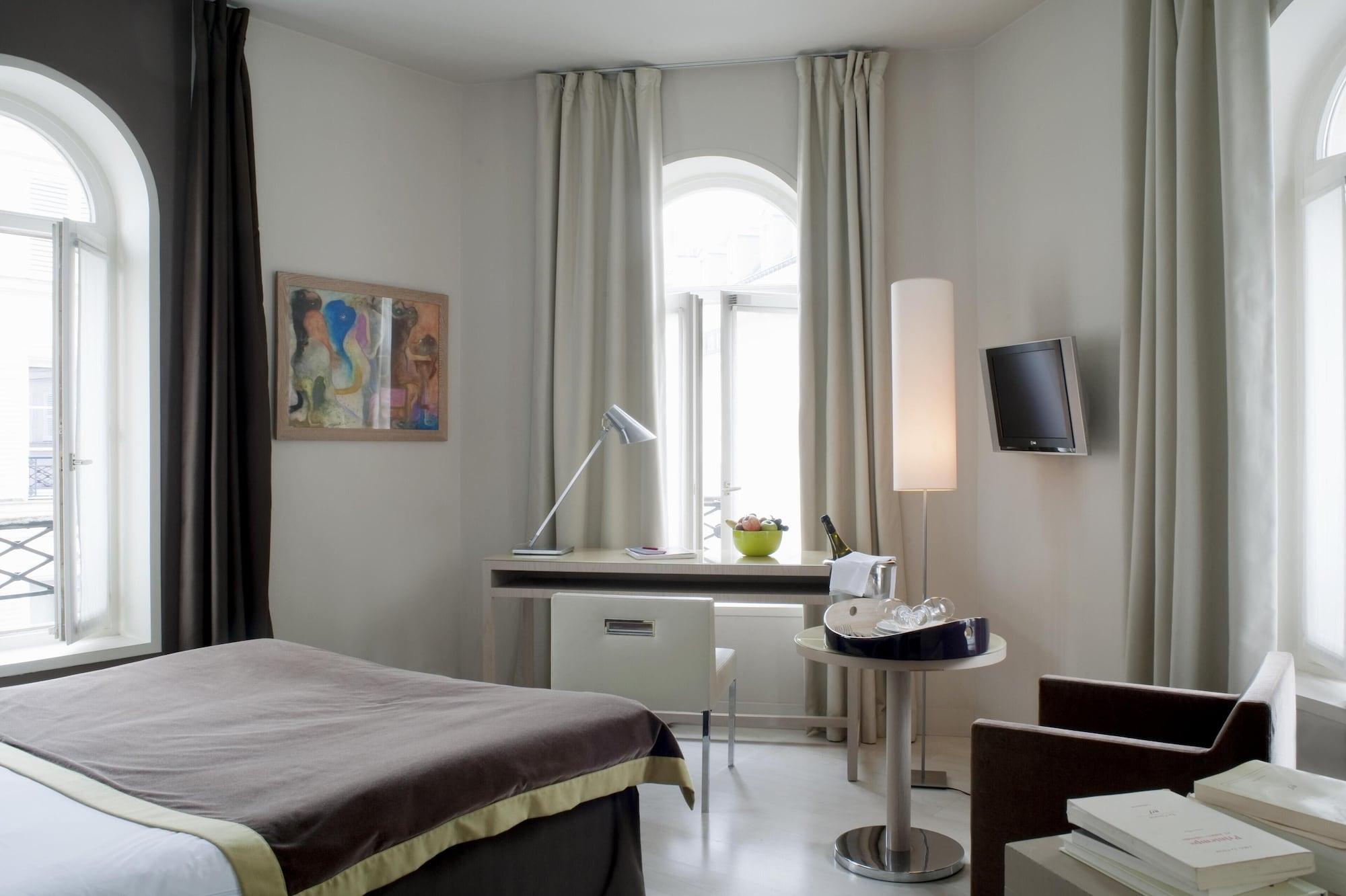 Nh Paris Champs-Elysees Bagian luar foto